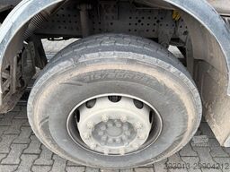 MERCEDES-BENZ Arocs 3243 8x4 Kipper Schwarzmuller Bordmatik