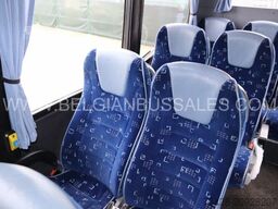 VDL/Bova Futura FHD 127.365 / Handicaped lift / Full opt...