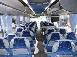 VDL/Bova Futura FHD 127.365 / Handicaped lift / Full opt...