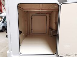 EURAMOBIL ACTIVA ONE 690 HB / 180PS-40H MAXI/ PANORAMADACH