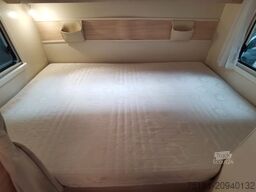 EURAMOBIL ACTIVA ONE 690 HB / 180PS-40H MAXI/ PANORAMADACH