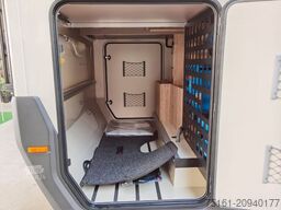 EURAMOBIL XTURA 686 EF /-2025- / 4x4 / TOP-AUSSTATTUNG