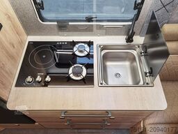 EURAMOBIL XTURA 686 EF /-2025- / 4x4 / TOP-AUSSTATTUNG