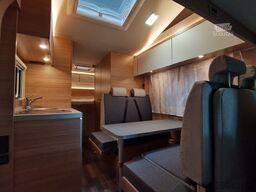 WEINSBERG CARAHOME 650 DG / 140 PS / TOP - AUSSTATTUNG