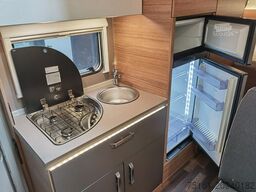 WEINSBERG CARAHOME 650 DG / 140 PS / TOP - AUSSTATTUNG