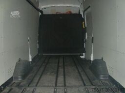 Ford Transit Trend 350 L4H3 Parktronic