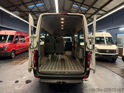 VOLKSWAGEN Crafter Kombi 6 Sitze Klima STHZ AHK