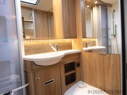 Hymer Exsis-i 588