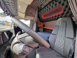 Volvo FH 13.500 Aero Globetrotter XL 4x2 - New - Full...