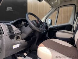 EURAMOBIL Van V 635 HB Radio DAB, Heizung 6KW, RFK,