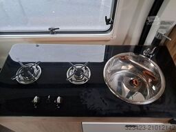 KARMANN Dexter 4x4 DE 570 AW Klima, RFK, El. Trittstufe