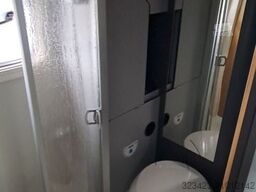 KARMANN Dexter 4x4 DE 570 AW Klima, RFK, El. Trittstufe