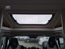 SUNLIGHT Adventure T 67S Automatik, Dörr Edition, TV