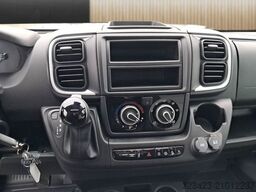 SUNLIGHT Adventure T 68C Automatik, Dörr Edition, TV