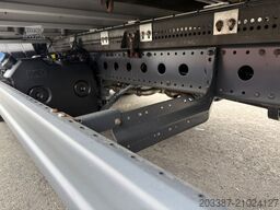 MERCEDES-BENZ Atego 818 / Edscha-Dach / Klima / LBW / R-Kamera