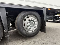 MERCEDES-BENZ Antos 2536/ Thermoking T1200R/ Retarde