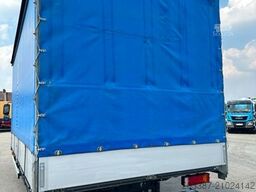 MERCEDES-BENZ Vario FG 818 / Klima / 3-Sitze / AHK