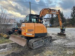 CASE CX85D SR w/ Rototilt, narrow bucket and tine bucke
