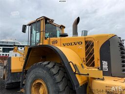 Volvo L180F Wheel loader with bucket