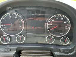 MAN TGA 35.440 8x2 HIAB 37TM!!RADIO REMOTE/CONTAINE...