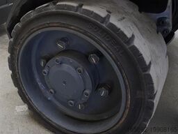 Combilift AISLE MASTER 20S