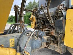 Komatsu HM300
