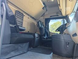 Mercedes-Benz Actros 4163 8x4/10x4 Titan Andockachse 180 Ton ...