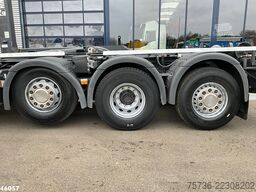 Scania P 360 8x2 Hiab 21 Tonmeter laadkraan
