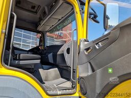 Mercedes-Benz Atego 1223 4x2 Box with sidedoors - Loadlift - ...
