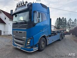 Volvo FH16 6x2 hook truck with 20-ton Palfinger hook