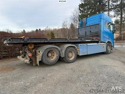 Volvo FH16 6x2 hook truck with 20-ton Palfinger hook