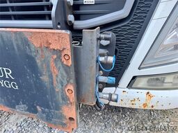 Volvo FH540 6x4 Tipper Truck – Snow Plough Ready – 365,0