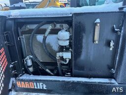  Hardlife HE80 mini excavator w/ narrow bucket and