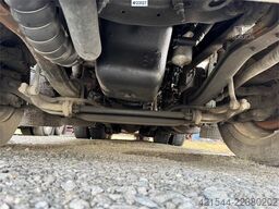 Renault T460 tractor unit
