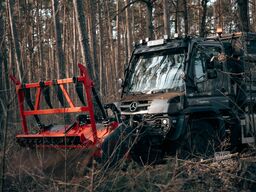Mercedes-Benz Unimog U535L