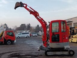Bobcat E26 - *WITH NEW OIL PUMP*
