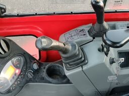 Bobcat E26 - *WITH NEW OIL PUMP*