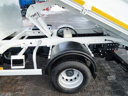 IVECO DAILY 70-180 / WYWROTKA TYLNOZSYPOWA 2,8 M / DMC