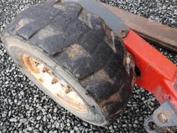 MOFFETT M4 20.3 Stapler Mitnahmestapler Allrad