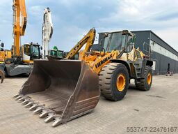 Liebherr L580 / AC / Waage / ZSA