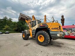 Liebherr L580 / AC / Waage / ZSA