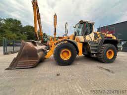 Liebherr L580 / AC / Waage / ZSA