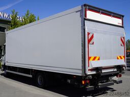 DAF LF 12.210 18-pallet container with tail