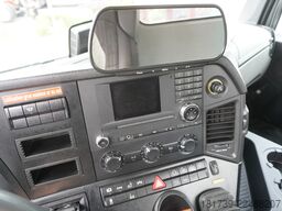 Mercedes-Benz Mercedes-Benz Antos 2540 6×2-4 / HIAB