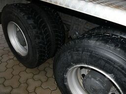 MERCEDES-BENZ 3243K/ 8x4, Meiller- Kp., Bordmatik, erst 67 TKM