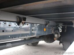 Iveco Eurocargo 120E21 + LIFT + EURO 6 + 2 PIECES IN ...