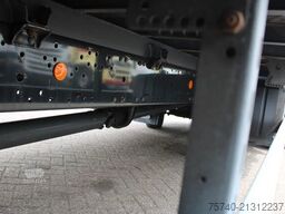 Iveco Eurocargo 120E21 + LIFT + EURO 6 + 2 PIECES IN ...