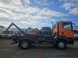 MAN TGM 15.250 4x4 Winterdienst Streuer & Schild