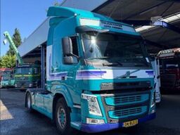 Standardni SZM Volvo FM Globetrotter 4x2