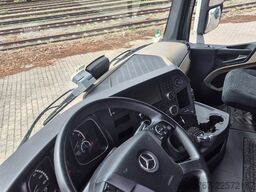 Mercedes-Benz Actros 1842